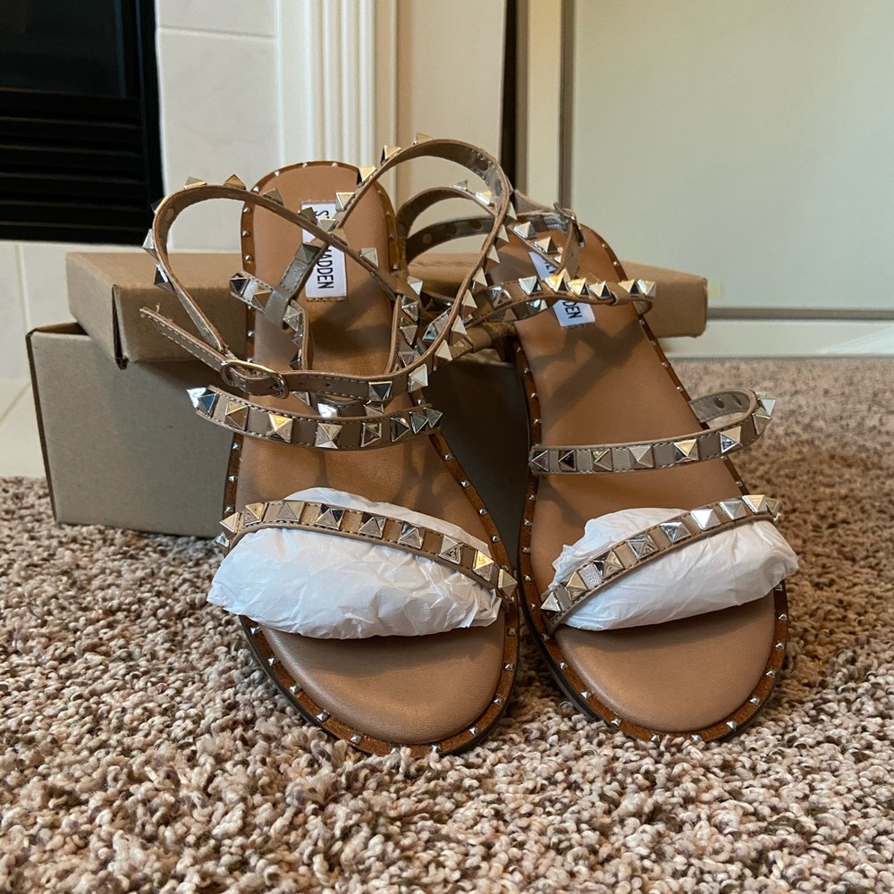 Travel Tan Sandals